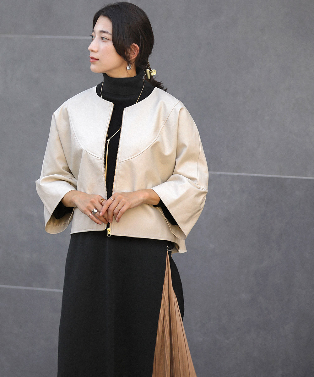BouJeloud レザーノーカラーVヨークジャケット