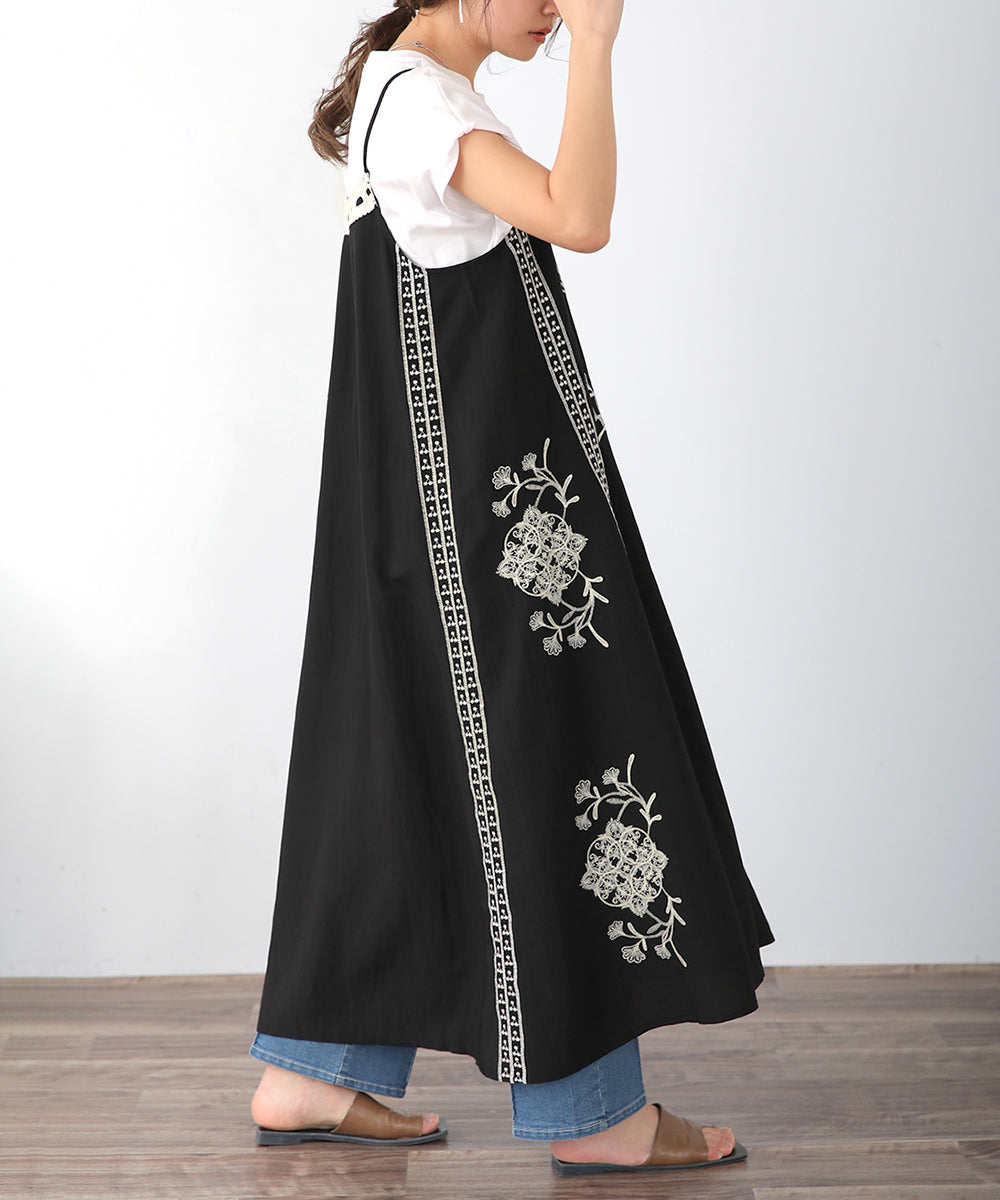 BouJeloud ボタニカル刺繍キャミワンピース