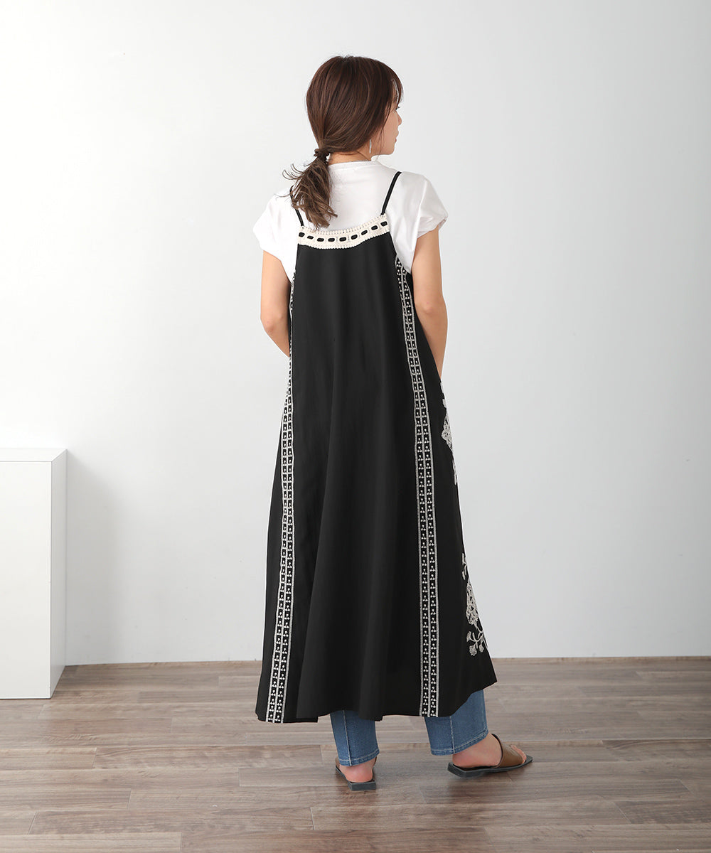 BouJeloud ボタニカル刺繍キャミワンピース