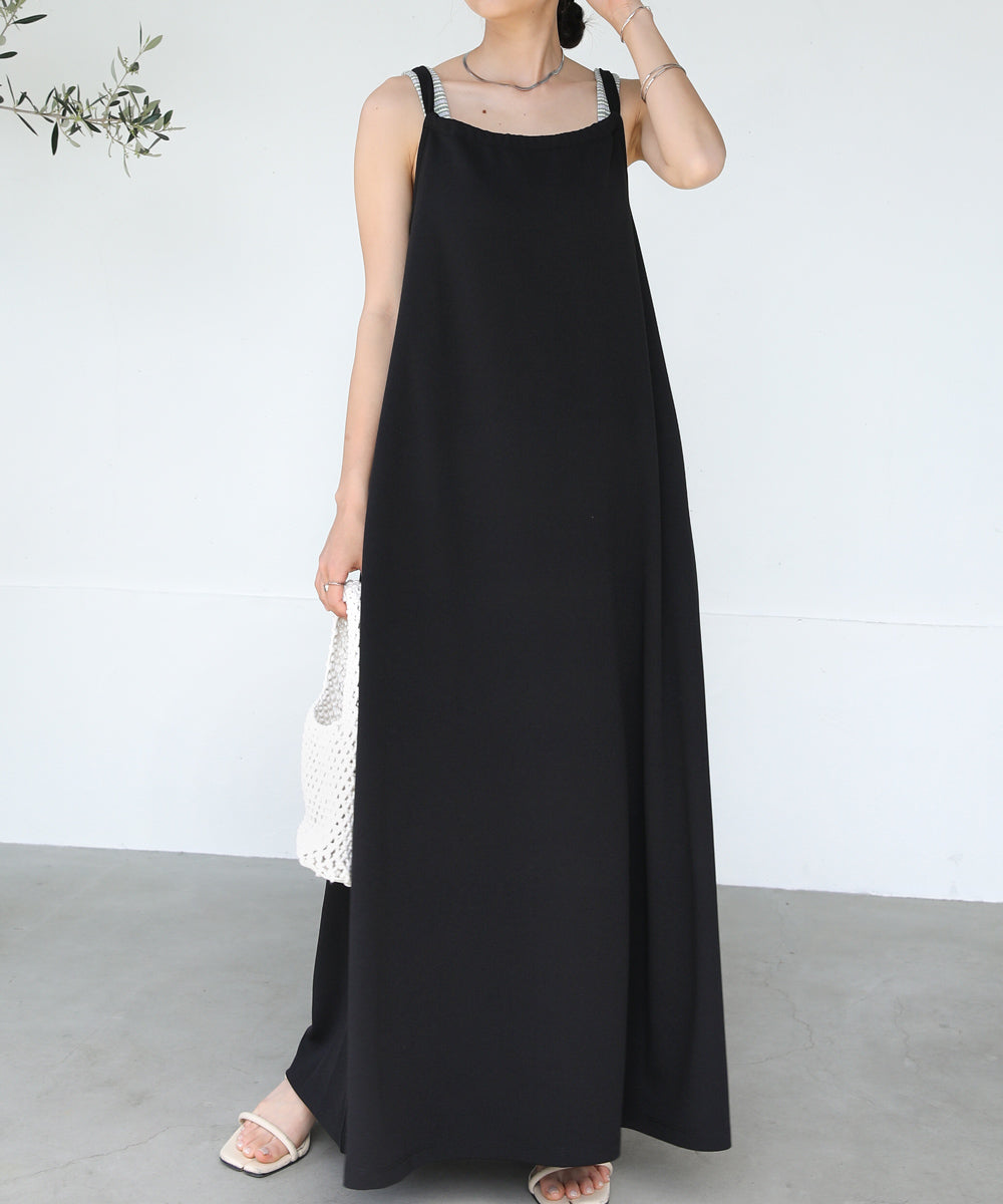 Bab ポンチホルターネックキャミワンピース