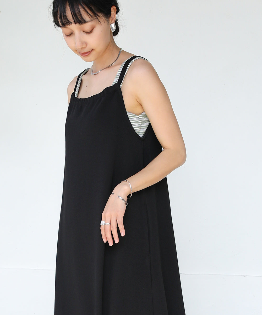 Bab ポンチホルターネックキャミワンピース