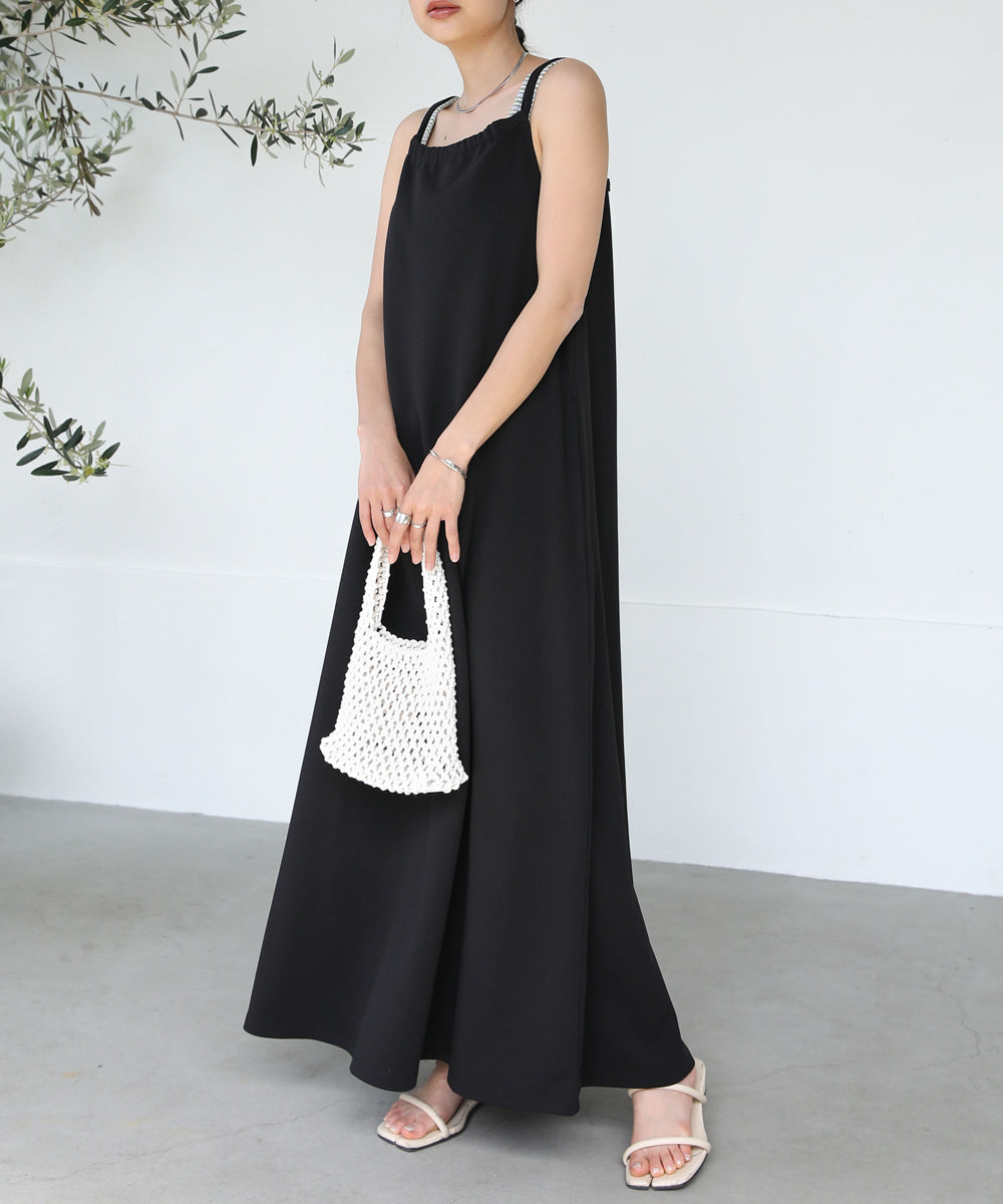 Bab ポンチホルターネックキャミワンピース