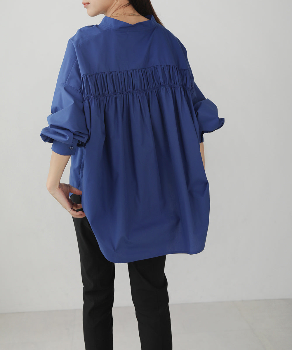 スキッパーバックギャザーシャツ