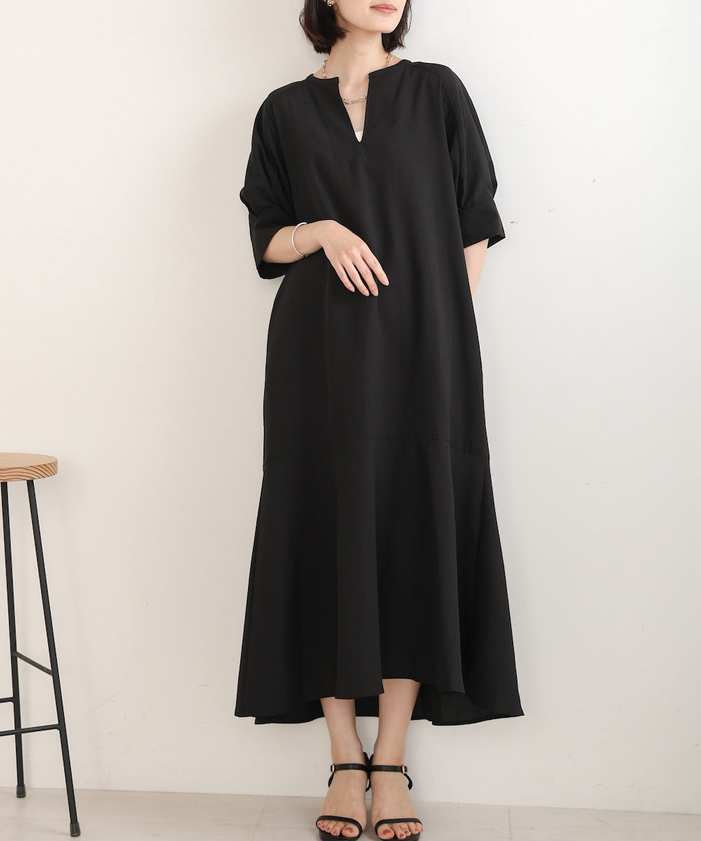 【WEB限定】麻ライクキーネックワンピース