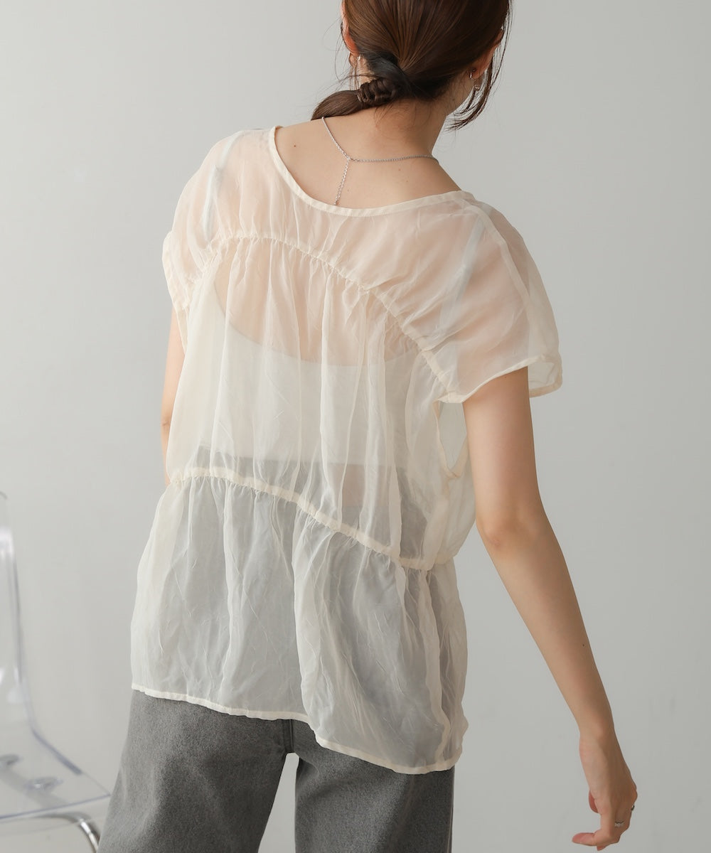 水光ラメカップ付きキャミソール