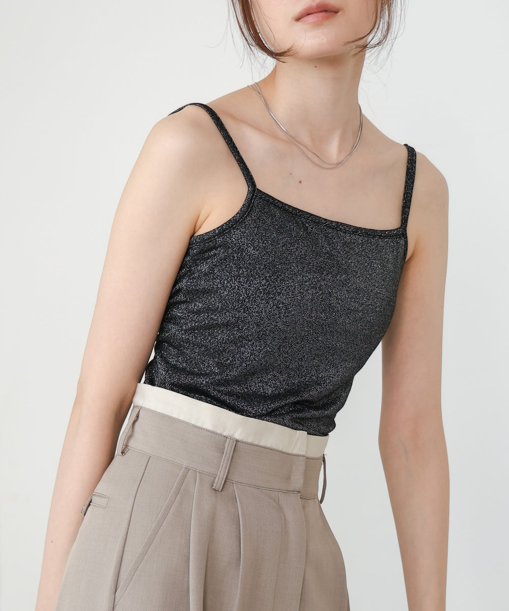 水光ラメカップ付きキャミソール