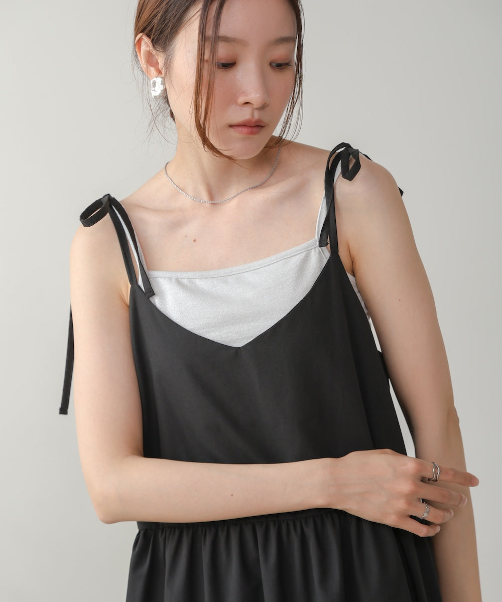 水光ラメカップ付きキャミソール