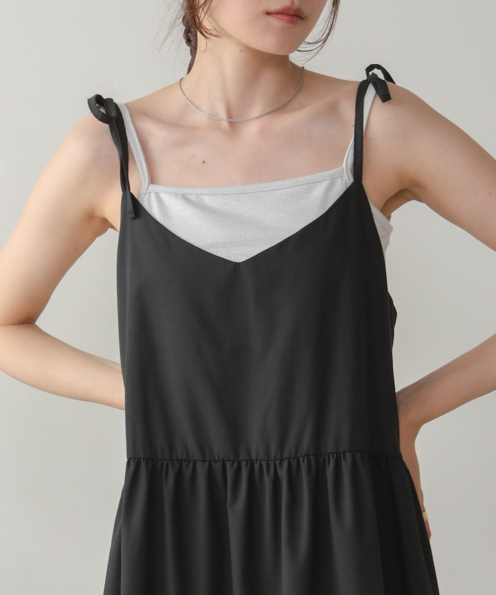 水光ラメカップ付きキャミソール