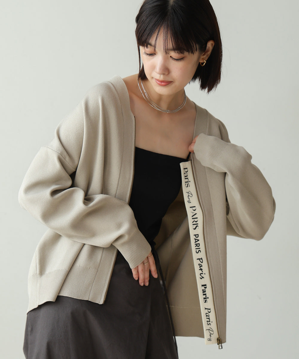 超軽量ロゴZIPカーディガン