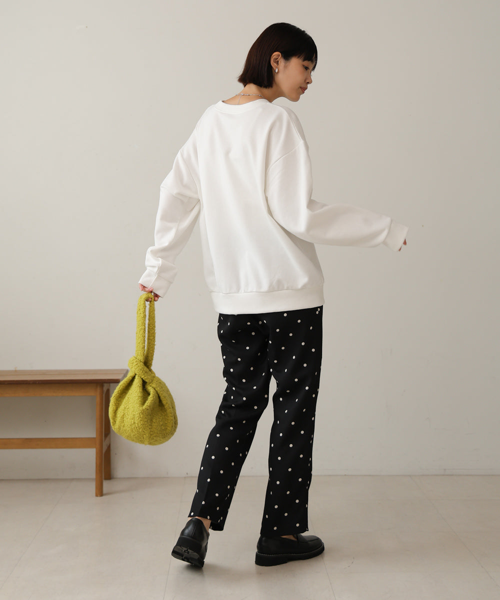 箔プリント裏毛プルオーバー