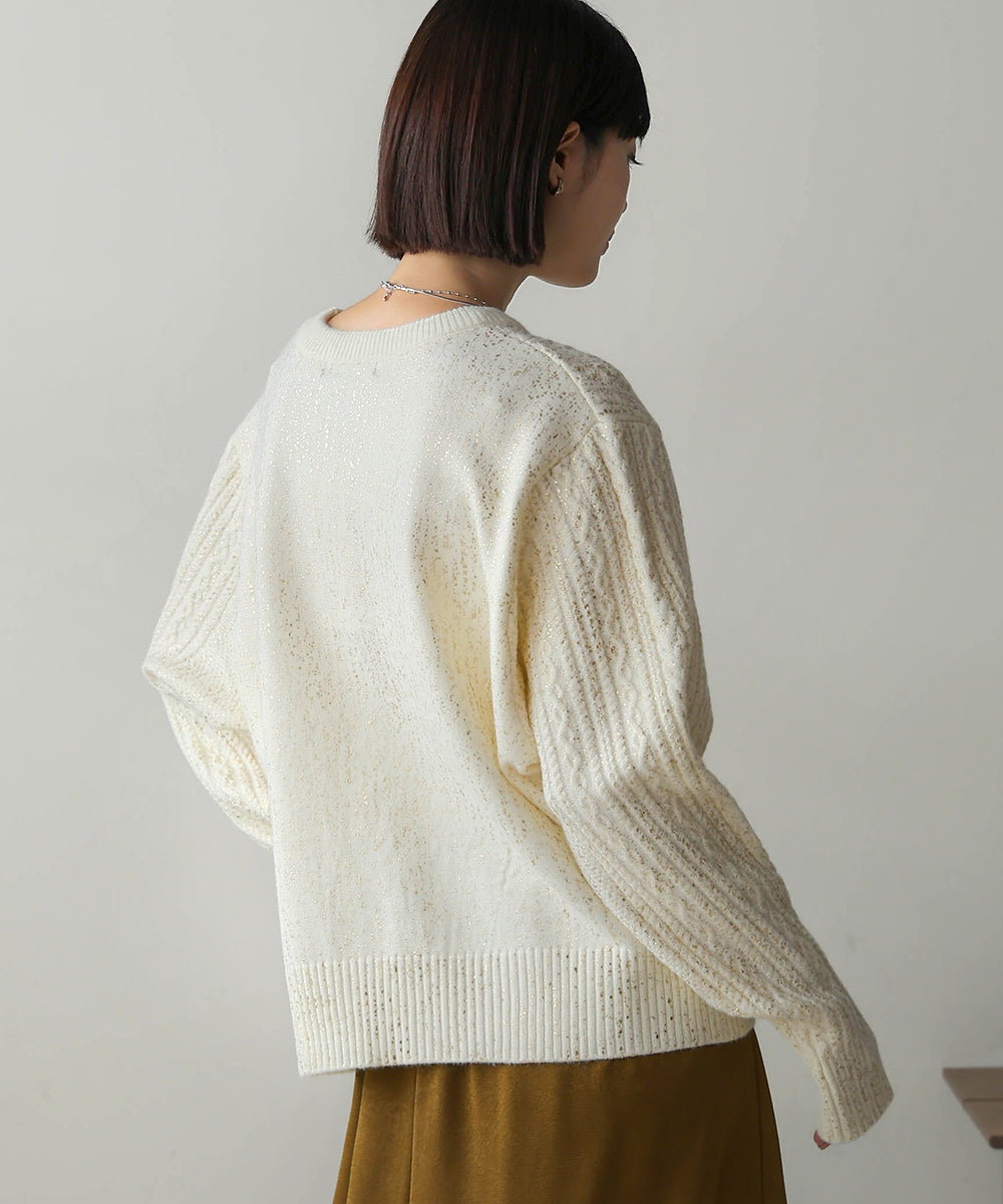 箔プリントスリットネックニットプル