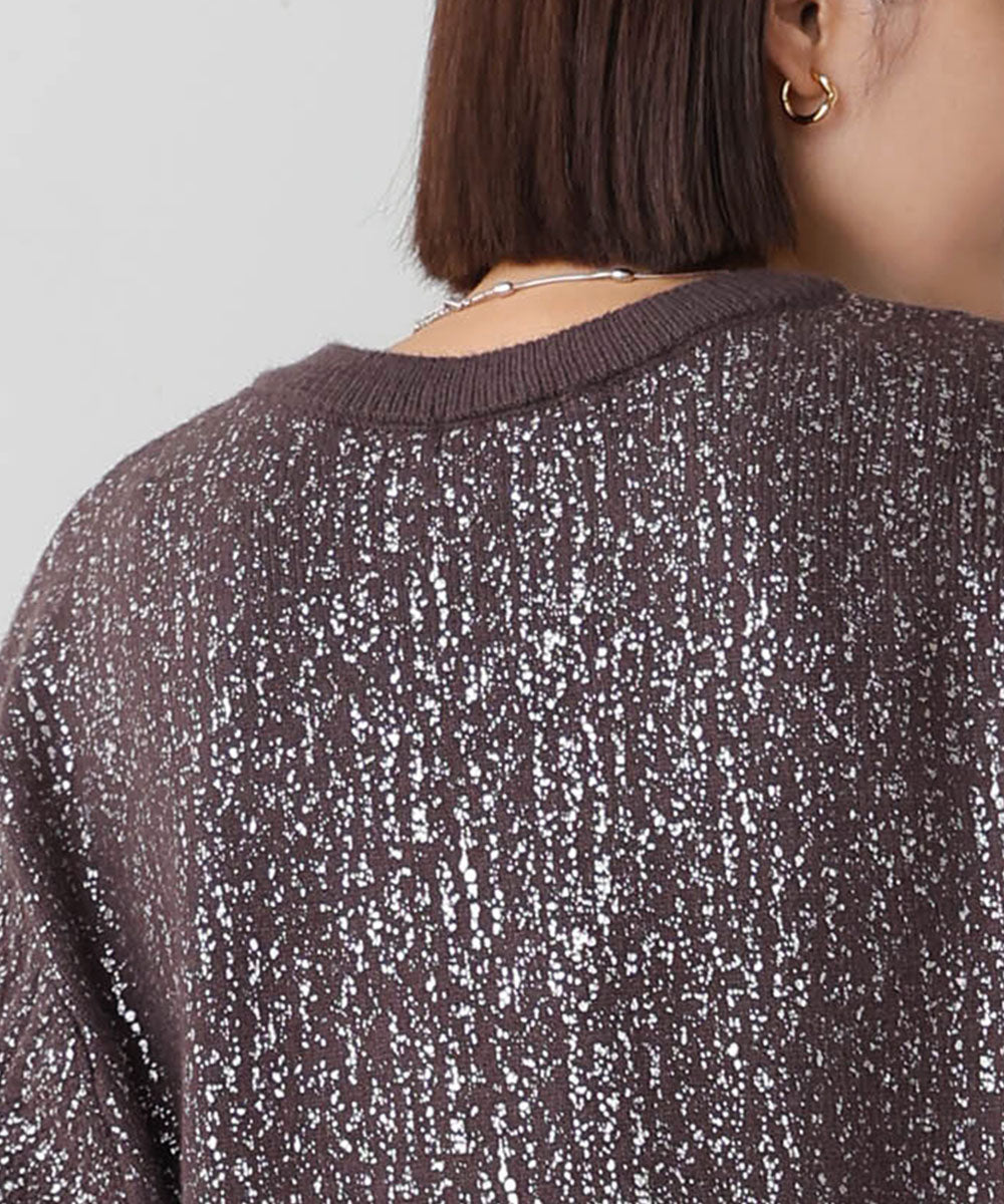 箔プリントスリットネックニットプル