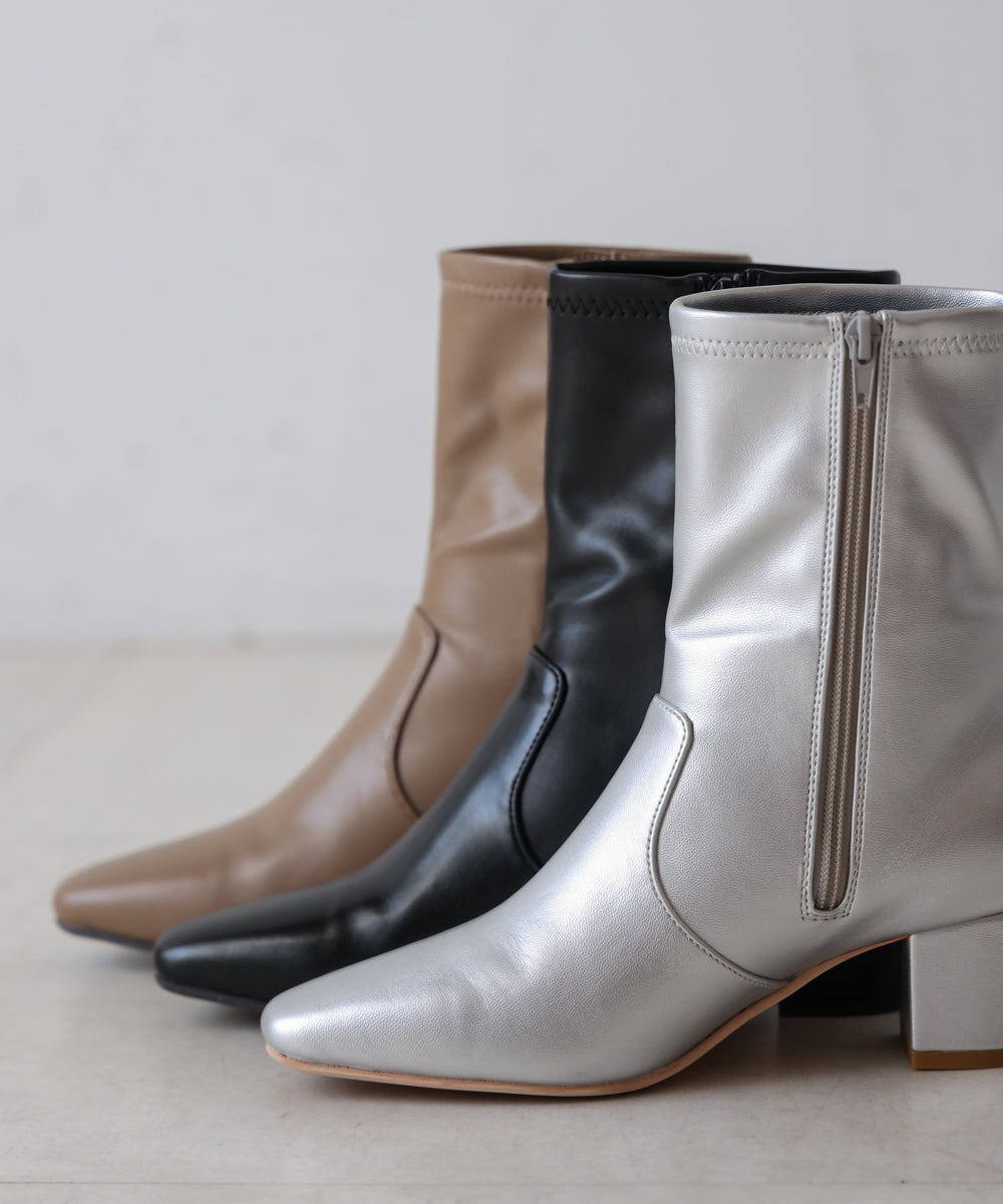 ストレッチショートブーツ