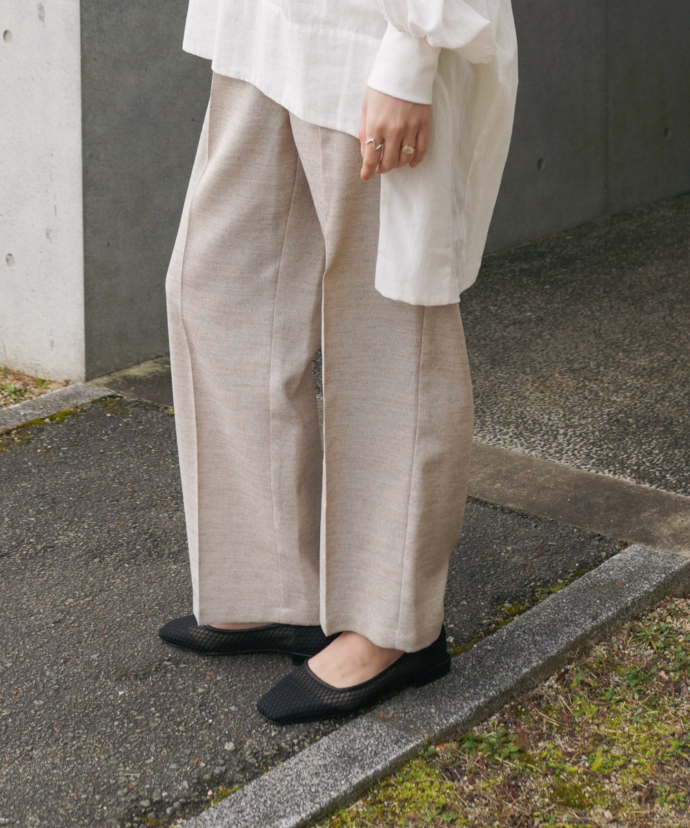 メッシュパンプス