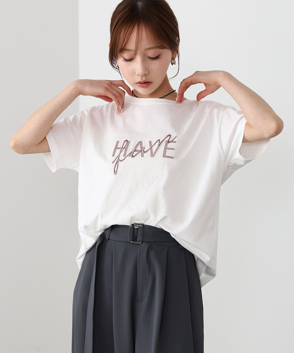 ロゴ刺繍デザインTシャツ