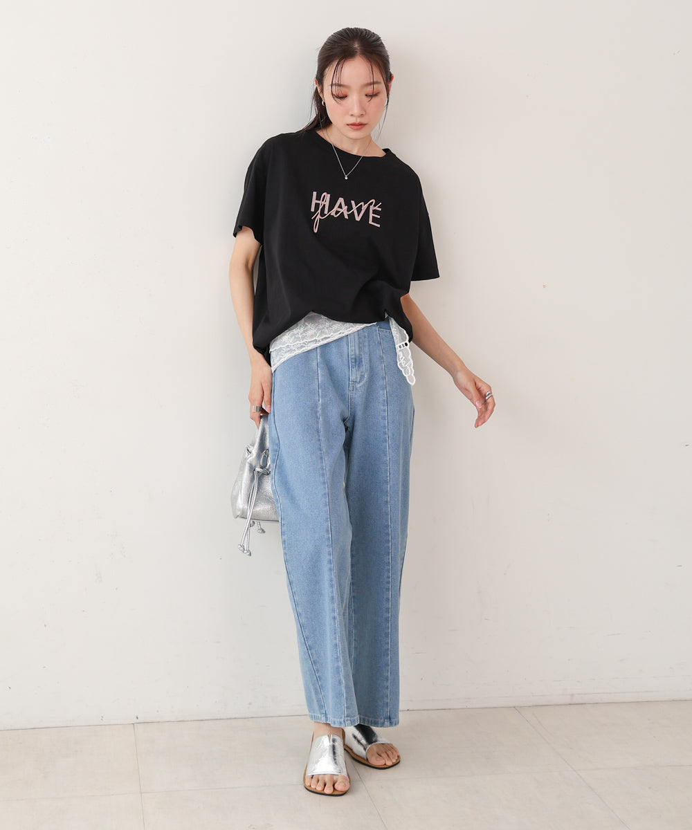 ロゴ刺繍デザインTシャツ