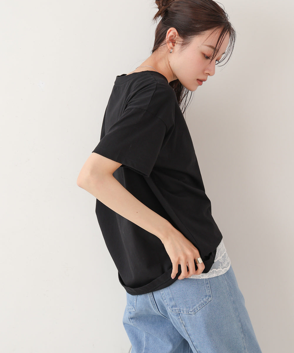 ロゴ刺繍デザインTシャツ