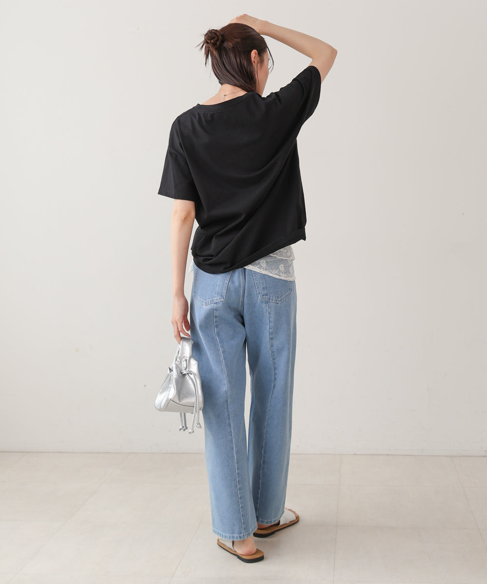 ロゴ刺繍デザインTシャツ