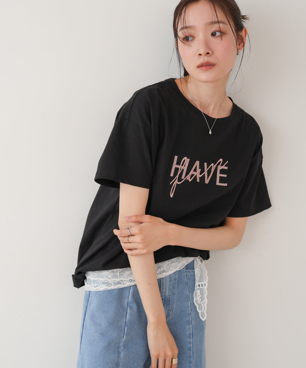 ロゴ刺繍デザインTシャツ