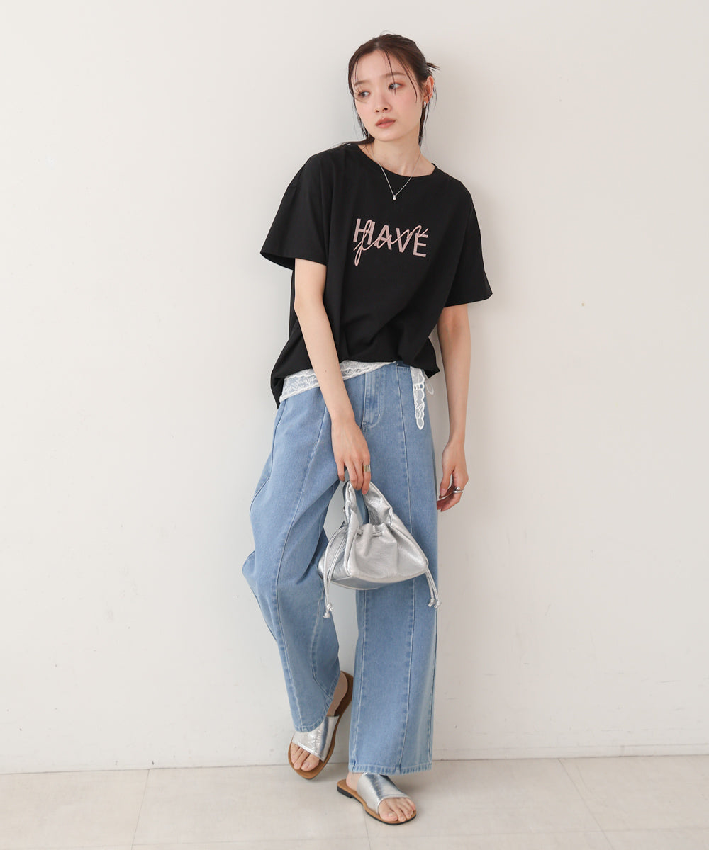 ロゴ刺繍デザインTシャツ