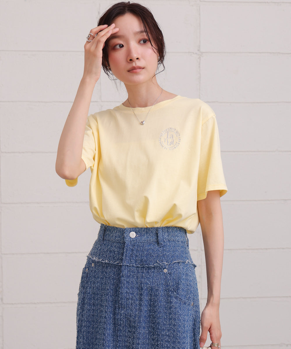 バックロゴ刺繍Tシャツ