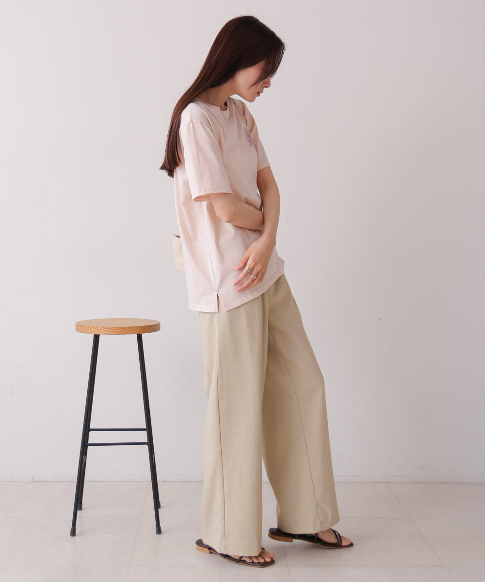 バックロゴ刺繍Tシャツ