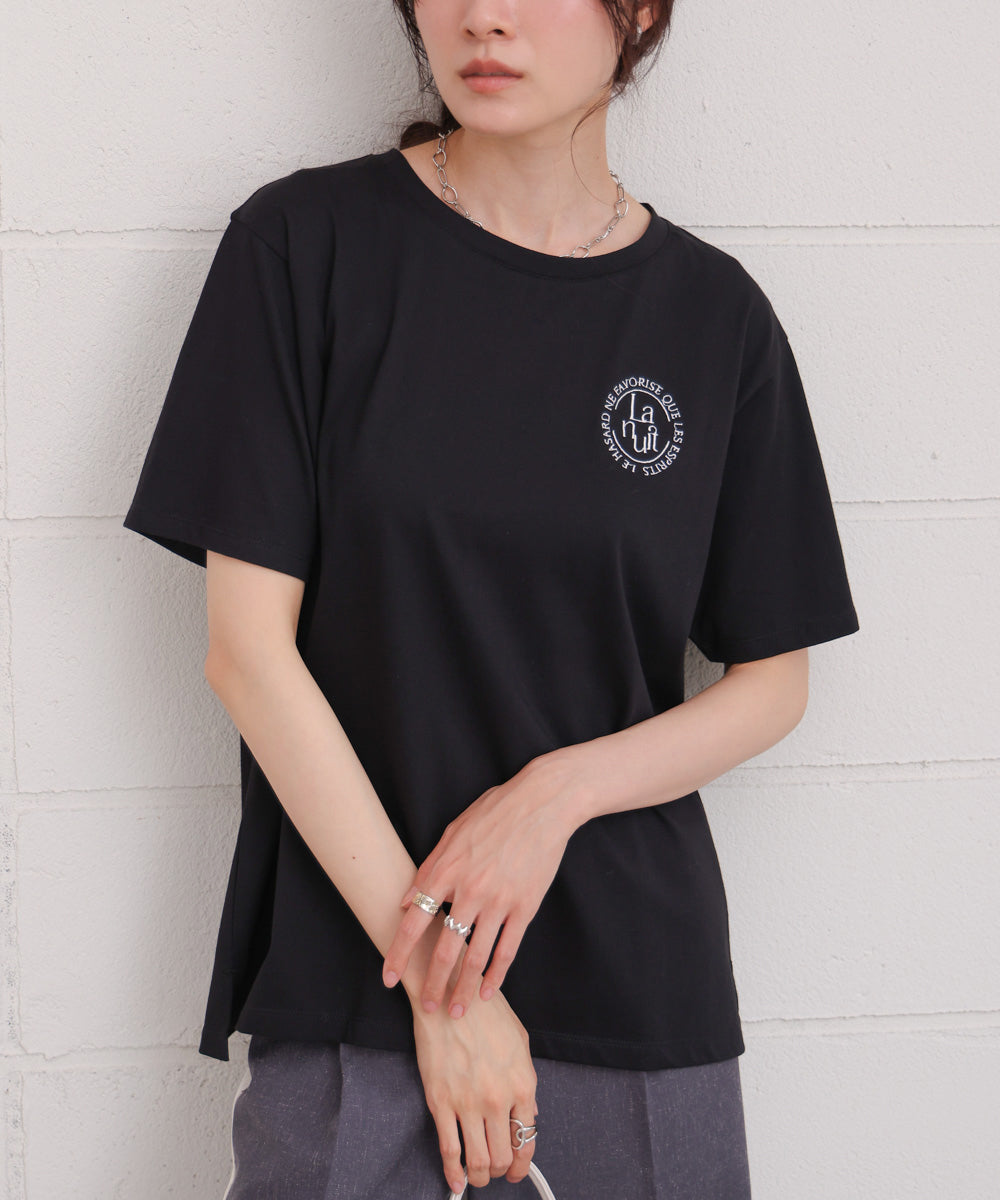 バックロゴ刺繍Tシャツ