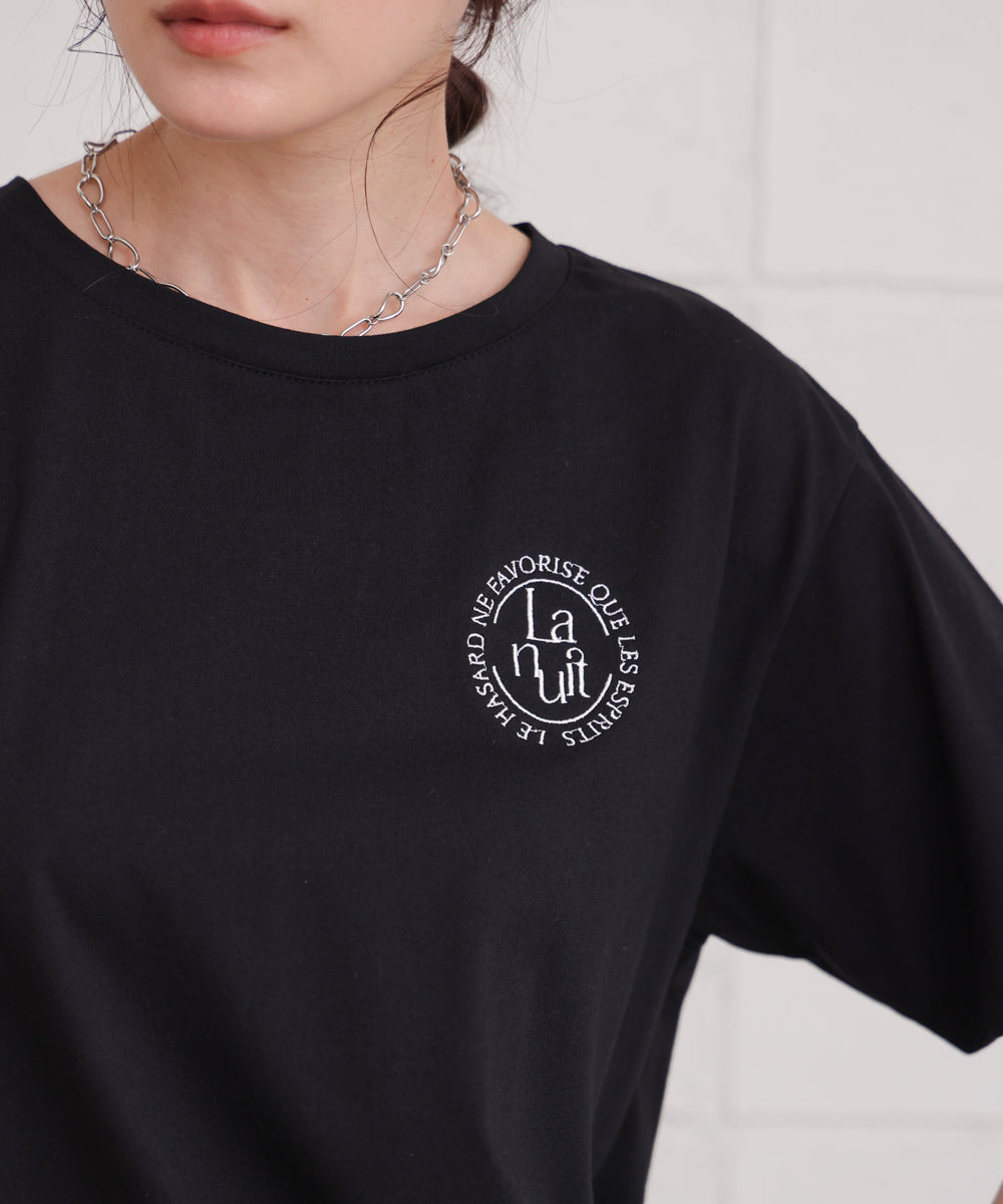 バックロゴ刺繍Tシャツ