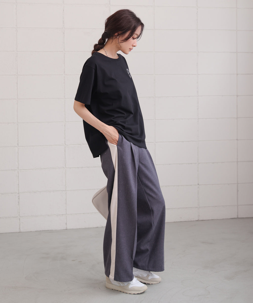 バックロゴ刺繍Tシャツ