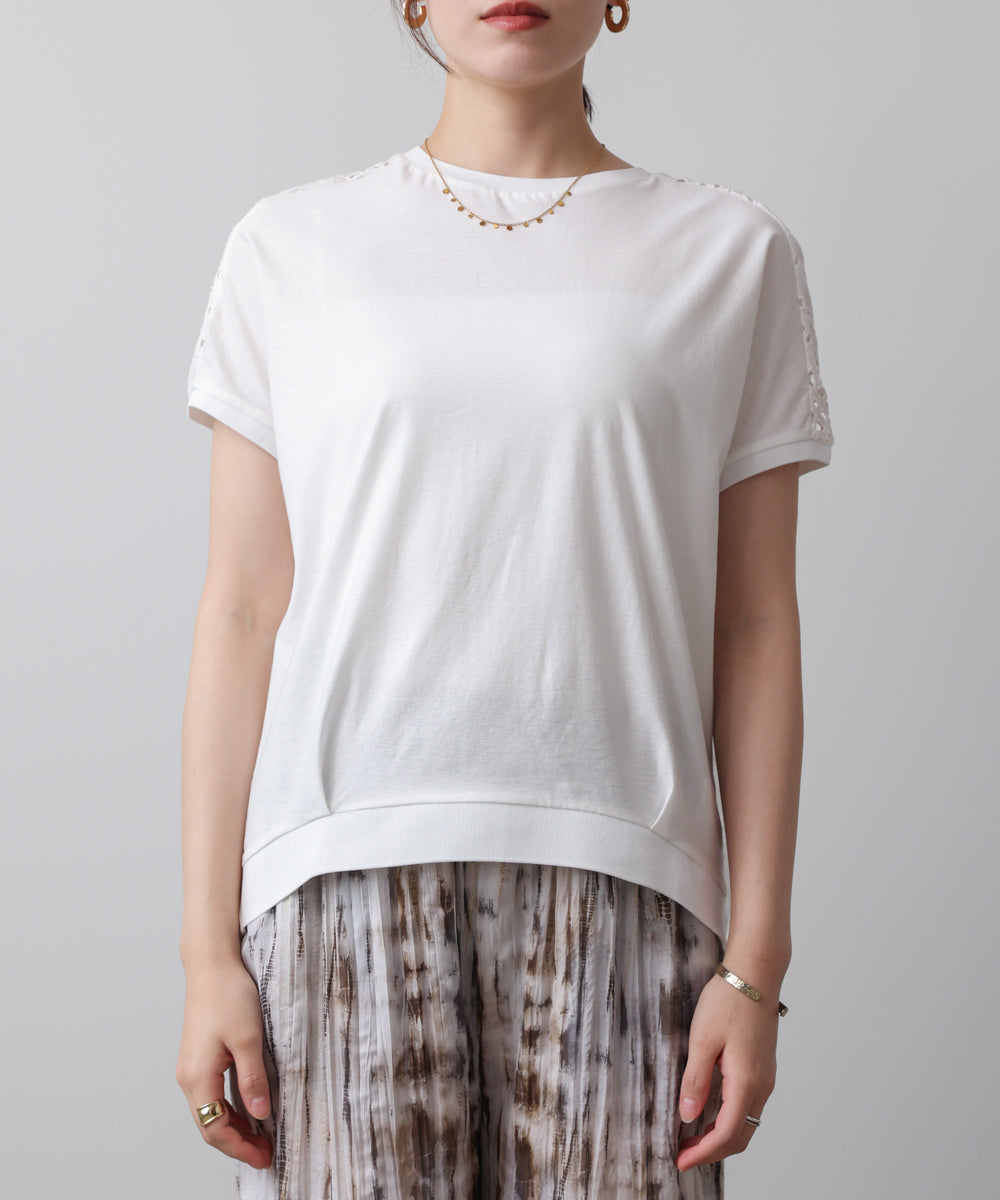 レースドッキングプルオーバー