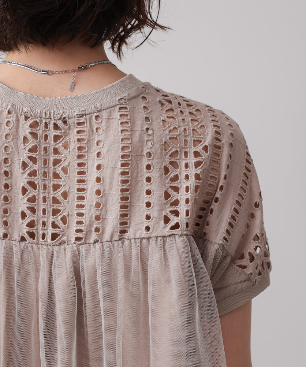 レースドッキングプルオーバー