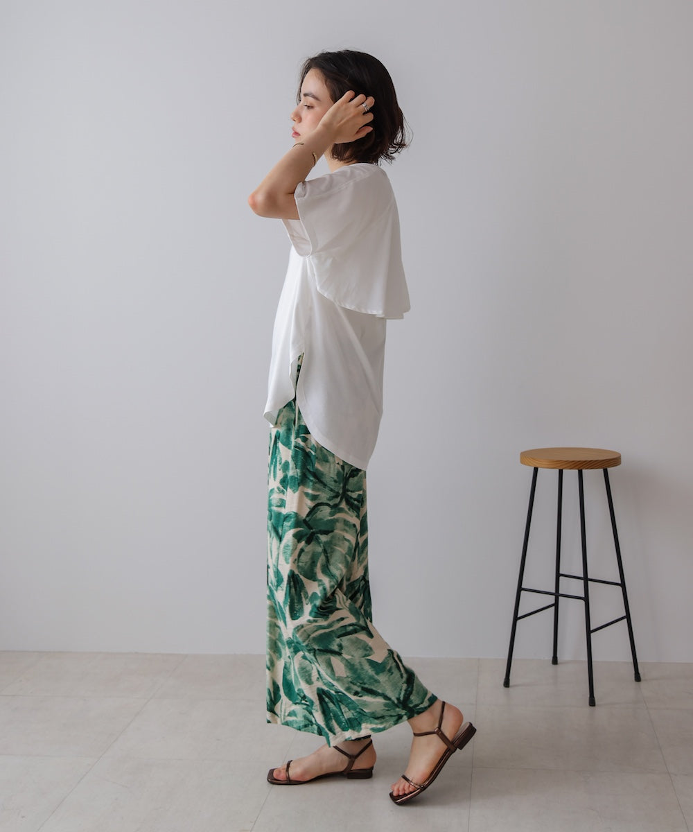 異素材バックフリルプルオーバー