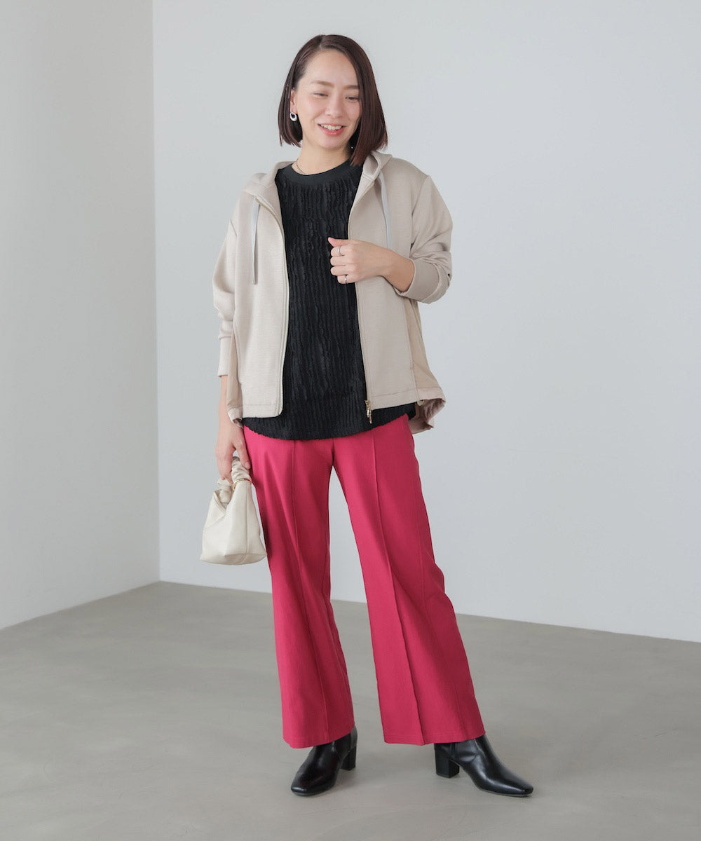 フリルカットソー