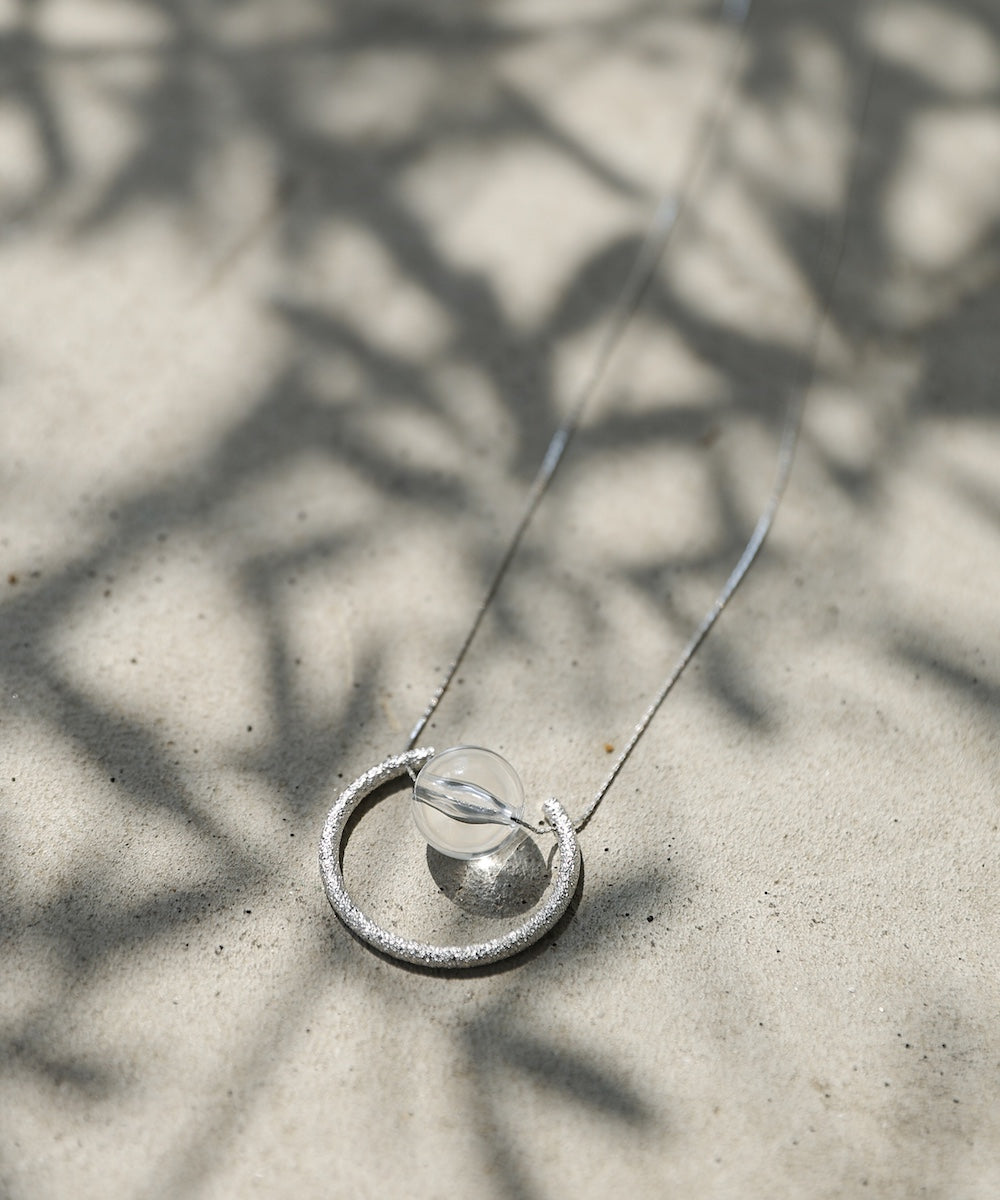 デザイントップネックレス