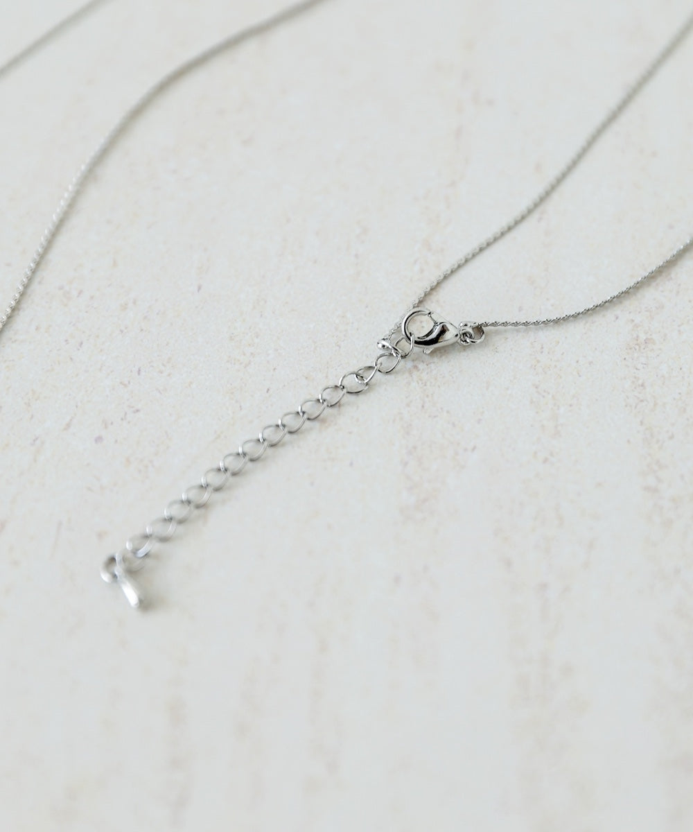 メタルドロップネックレス