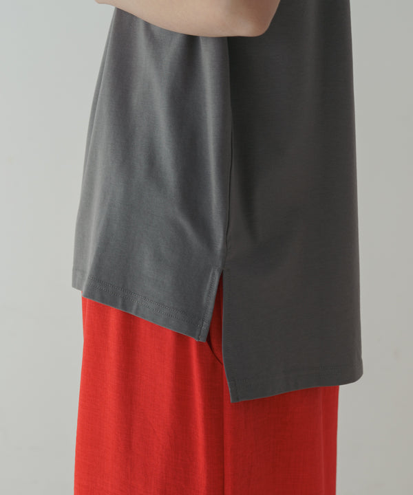 カラーロゴプリントTシャツ