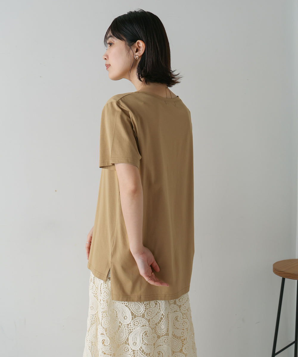 カラーロゴプリントTシャツ