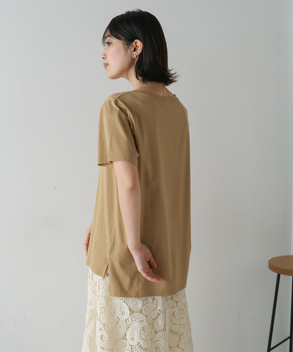 カラーロゴプリントTシャツ