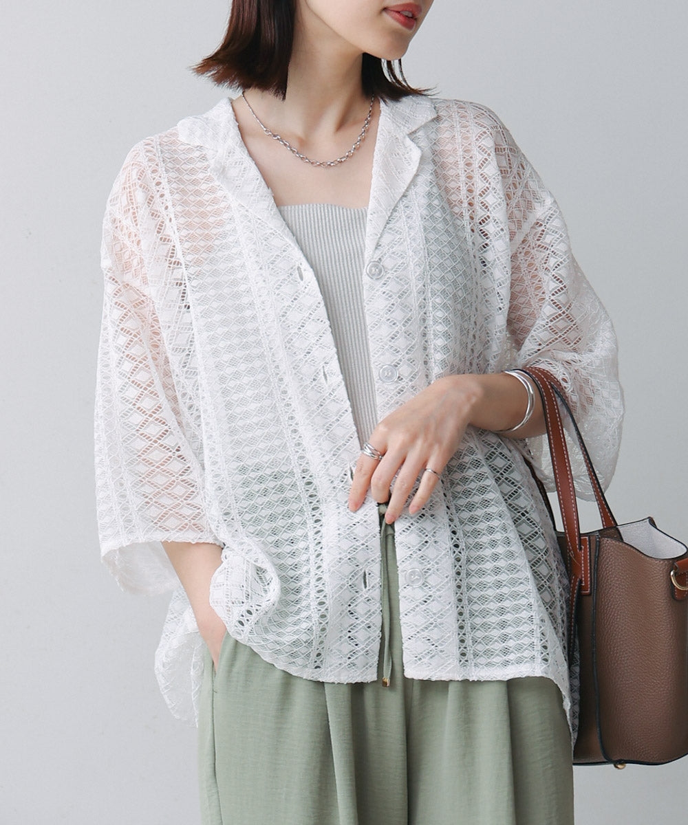 幾何学柄レース半袖シャツ