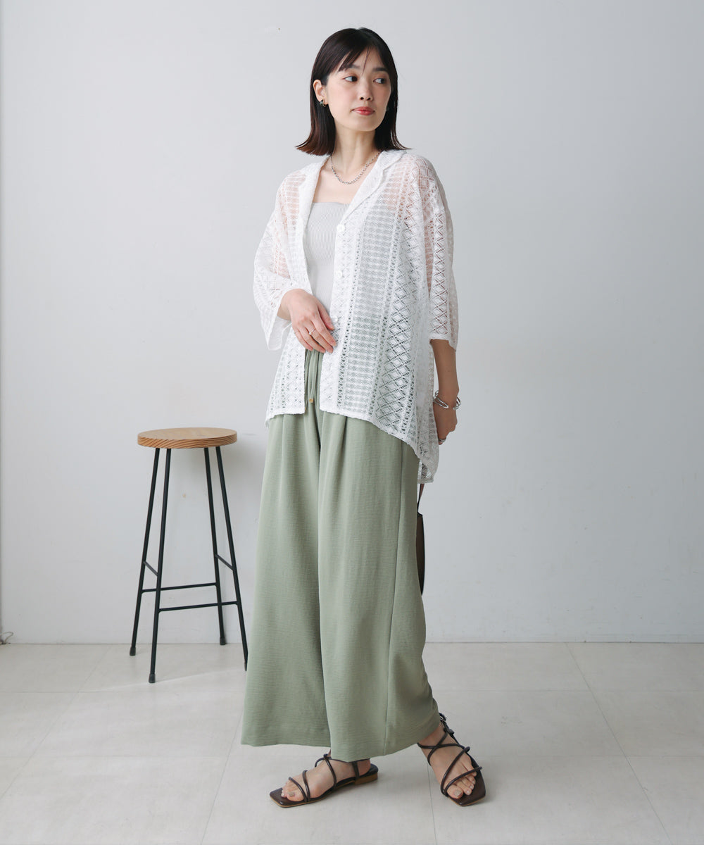 幾何学柄レース半袖シャツ