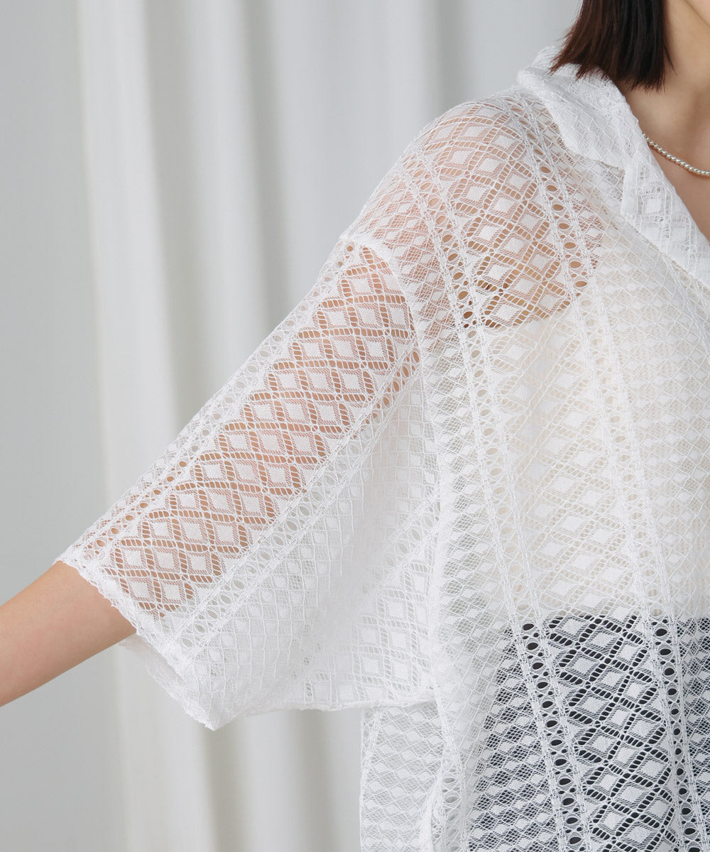 幾何学柄レース半袖シャツ