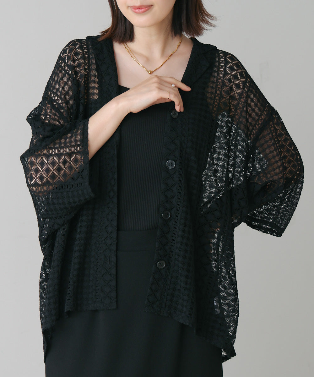 幾何学柄レース半袖シャツ