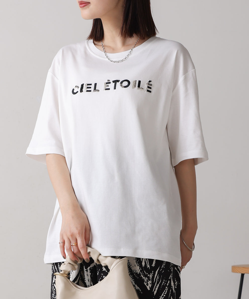 コンパクトスムースビーズ刺繍ロゴTシャツ