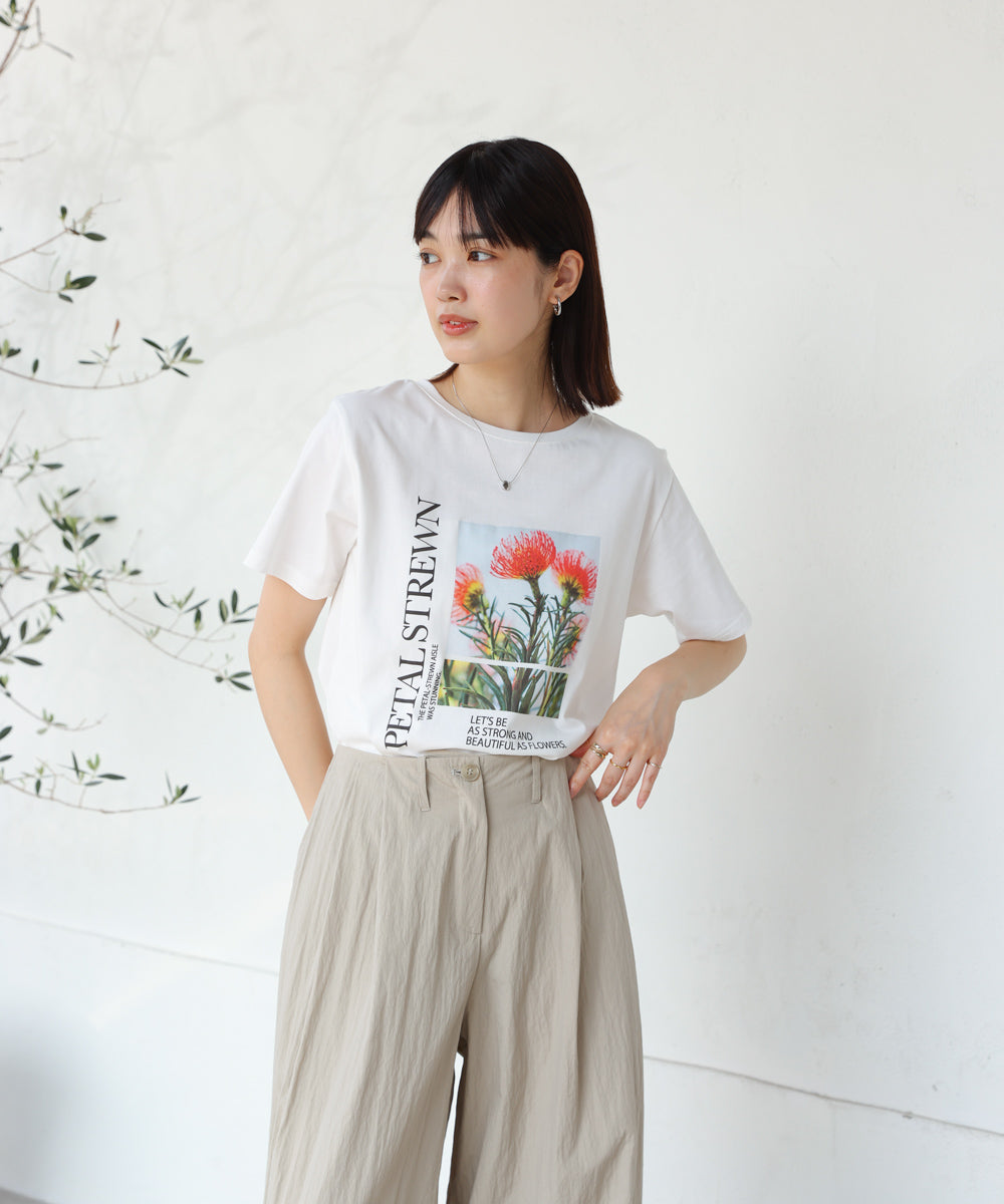 フォトフラワーTシャツ