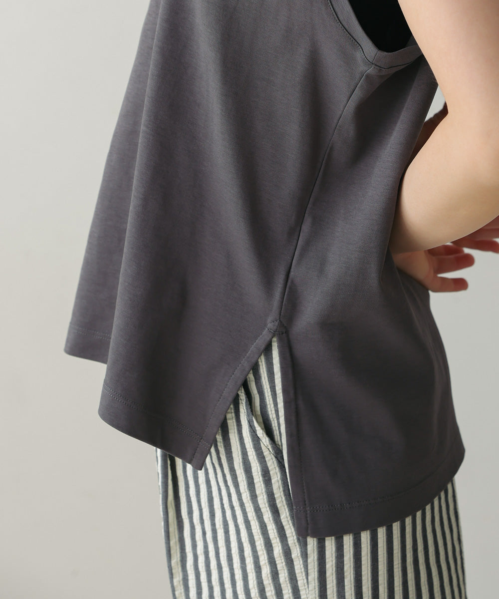 スモール箔ロゴTシャツ