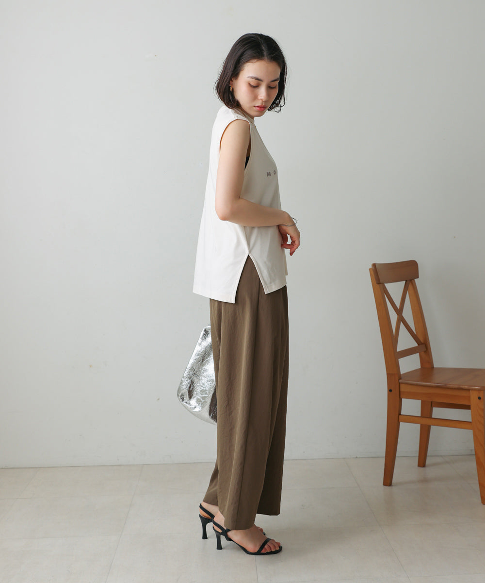 スモール箔ロゴTシャツ