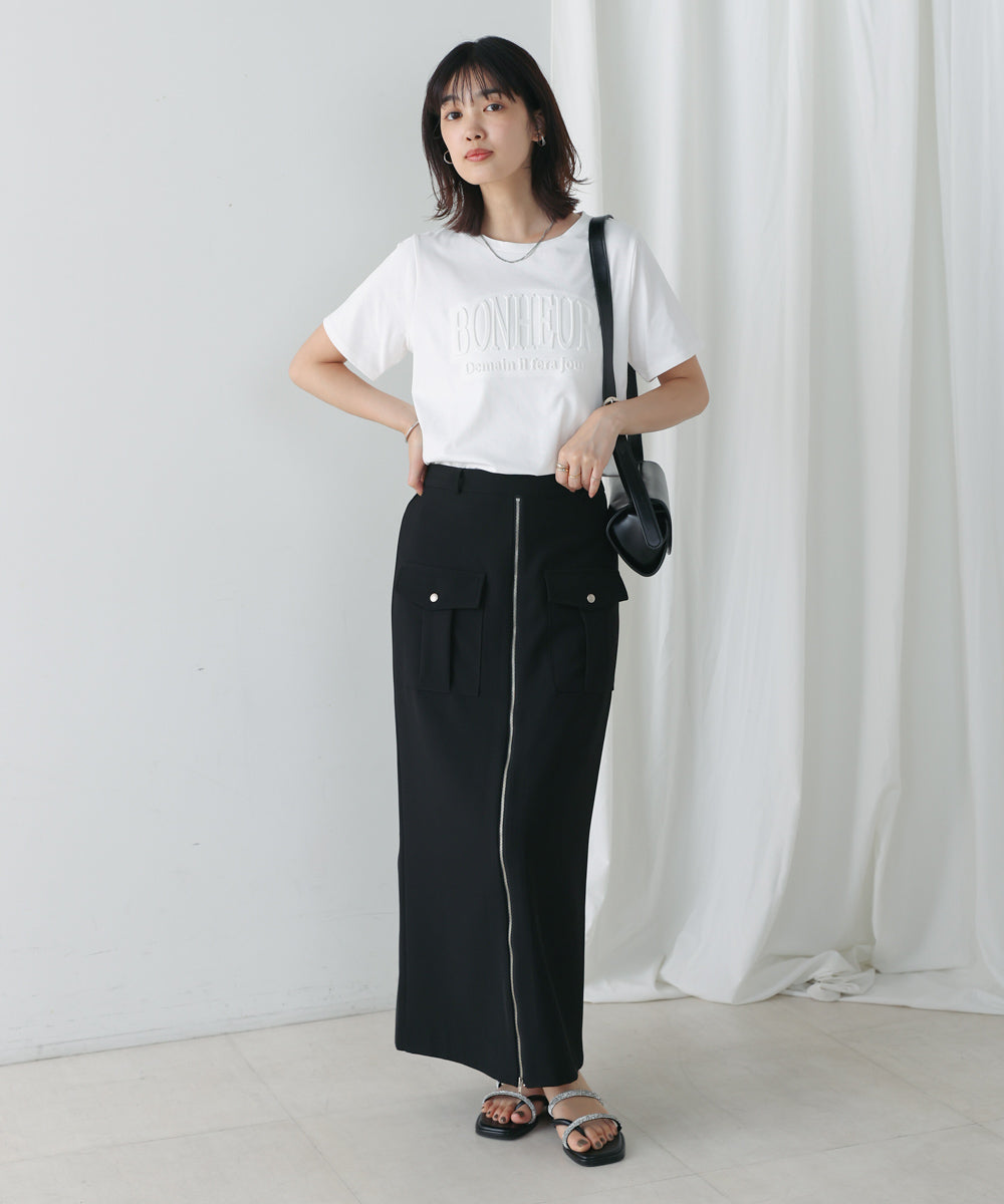 ラメエンボスロゴTシャツ