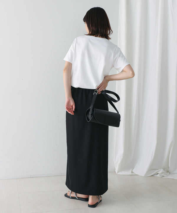 ラメエンボスロゴTシャツ