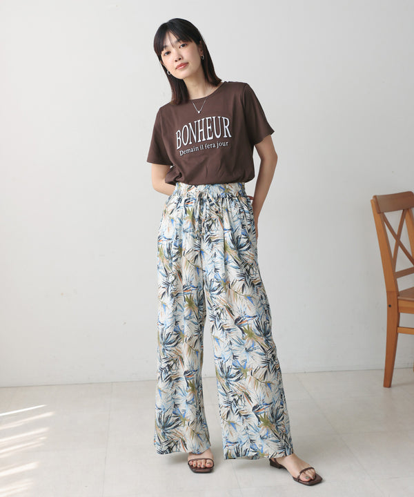 ラメエンボスロゴTシャツ