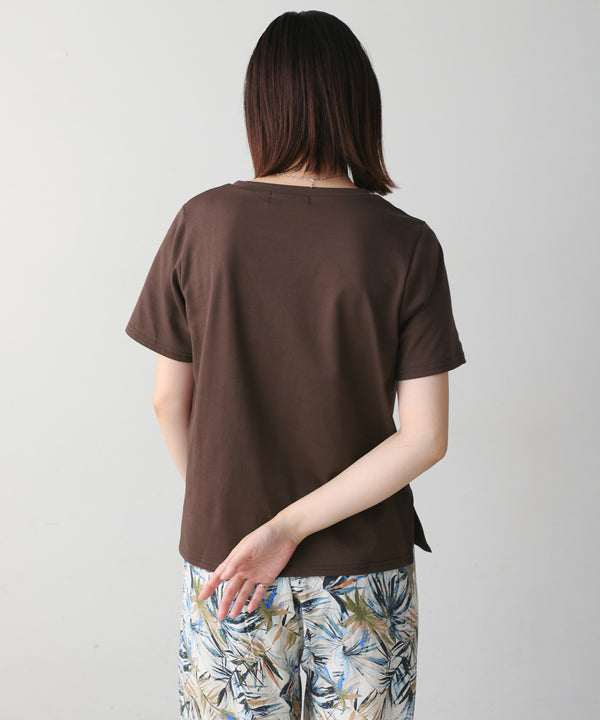 ラメエンボスロゴTシャツ